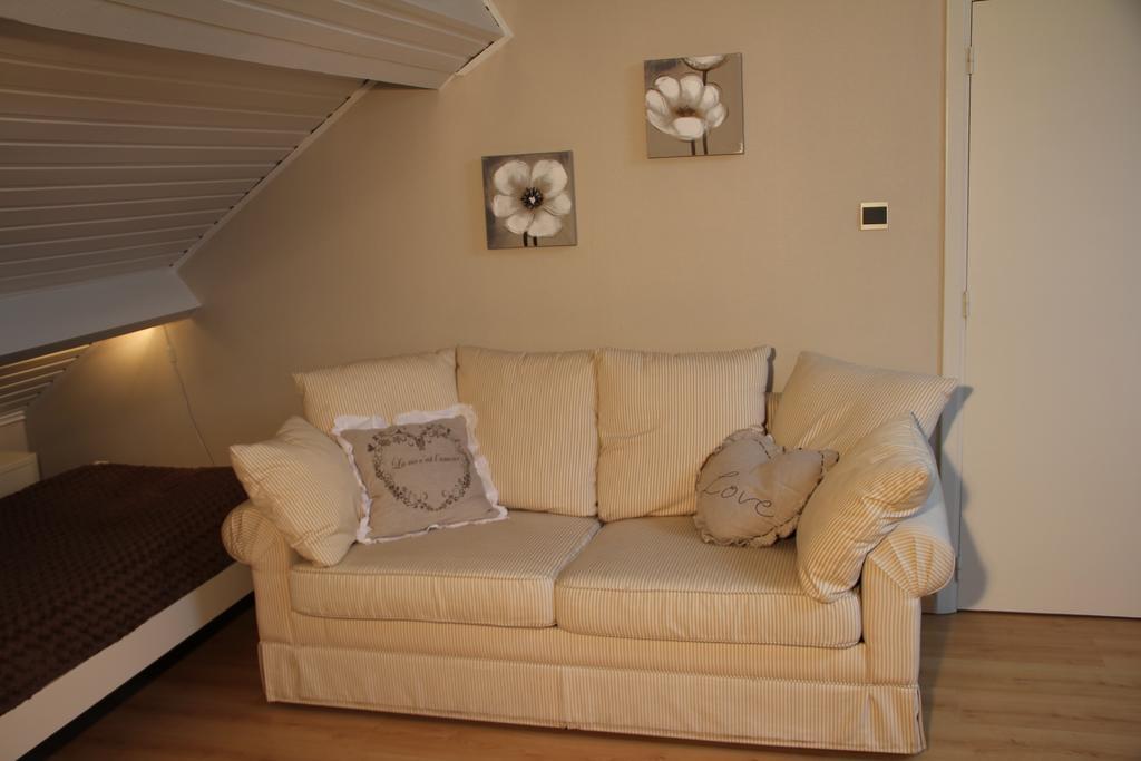B&B Huize Bex NeerNeerpelt Habitación foto